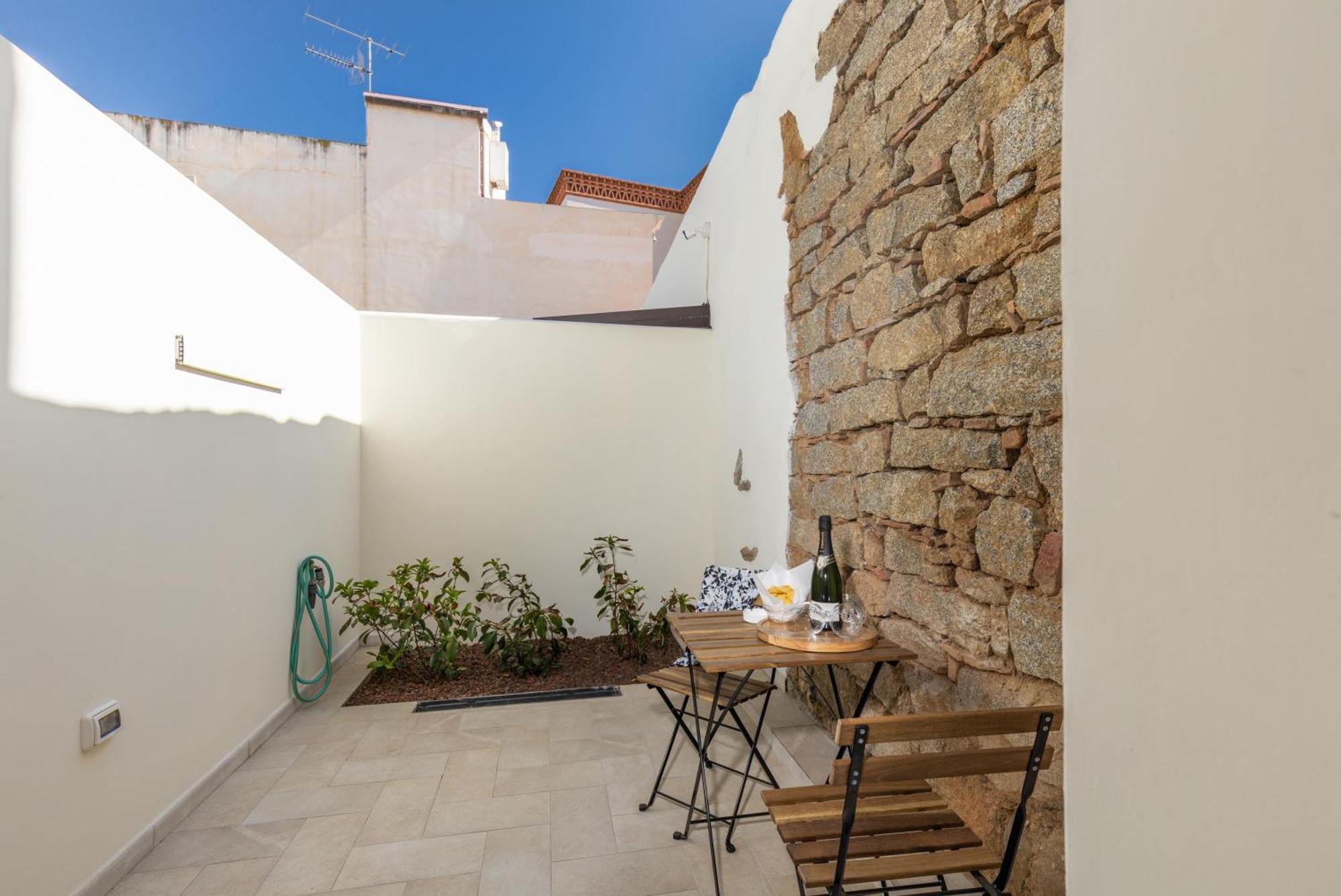 Ausentu Guest House Tortolì Exterior foto